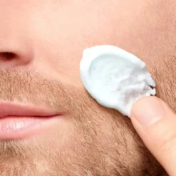 Clarins Shave For Men<men Smooth Shave Foaming Gel